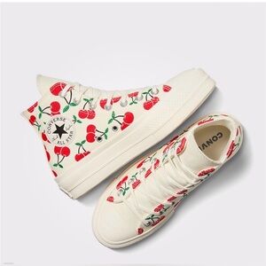 Converse Chuck Taylor All Star Lift
Platform Cherry Shoes Sneakers Women's
7.5